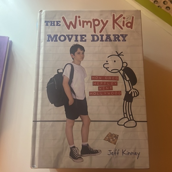 This includes Diary of a Wimpy Kid book 3,4,5,7,8,10,11,13 and the movie diary . - Picture 11 of 11